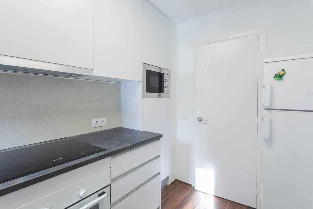 Apartamento Para 4 Con Terraza En El Centro Girona Exteriör bild