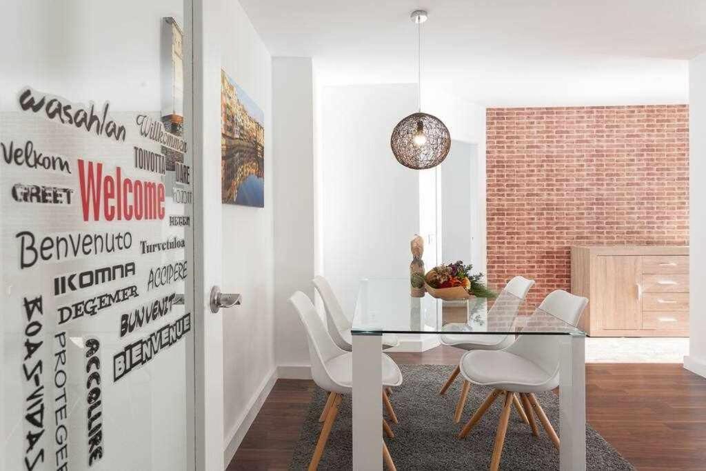 Apartamento Para 4 Con Terraza En El Centro Girona Exteriör bild