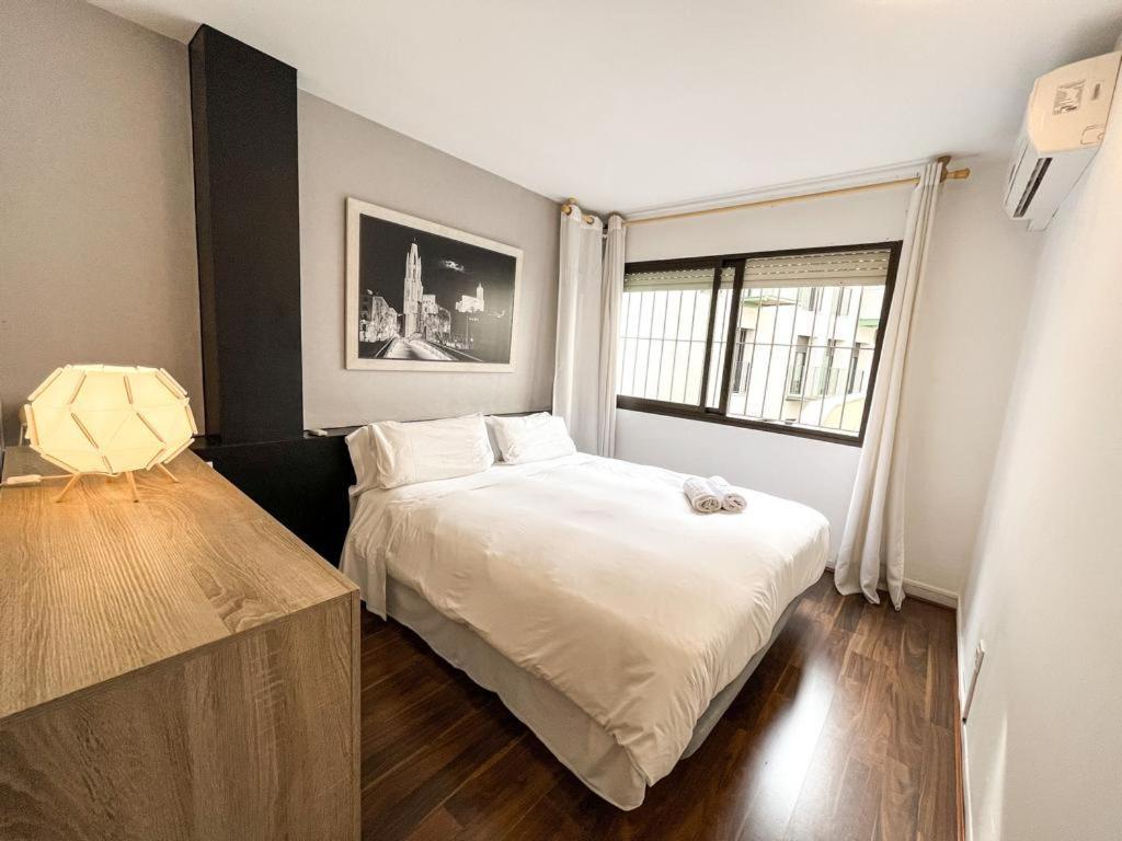 Apartamento Para 4 Con Terraza En El Centro Girona Exteriör bild